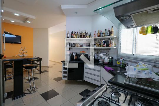 Cozinha de casa à venda com 3 quartos, 300m² em Santa Maria, São Caetano do Sul