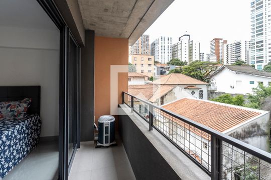 varanda de kitnet/studio para alugar com 1 quarto, 27m² em Perdizes, São Paulo