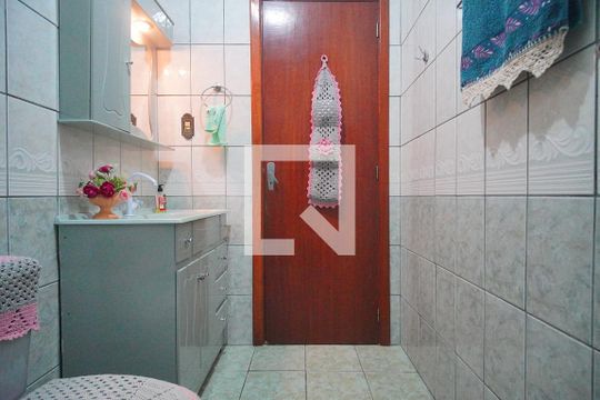 Banheiro de casa à venda com 3 quartos, 153m² em Operário, Novo Hamburgo