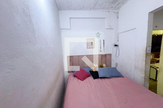 Quarto 2 de casa à venda com 4 quartos, 360m² em Santa Helena, Belo Horizonte