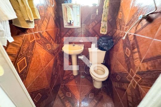 Casa à venda com 4 quartos, 360m² em Santa Helena, Belo Horizonte