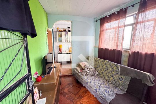 Casa à venda com 4 quartos, 360m² em Santa Helena, Belo Horizonte