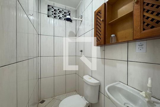 Banheiro Social de casa à venda com 1 quarto, 32m² em Vargem Grande, Rio de Janeiro