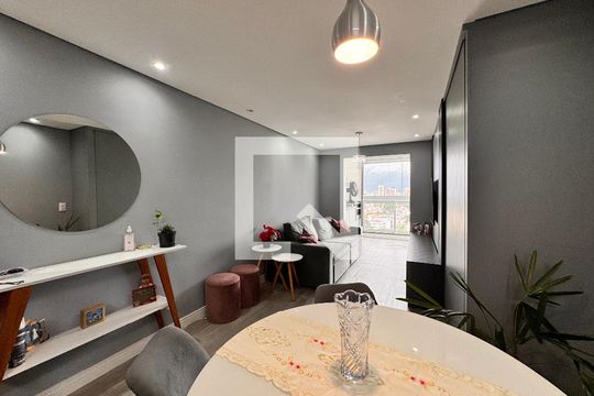 Sala de apartamento à venda com 2 quartos, 62m² em Paraíso, Santo André