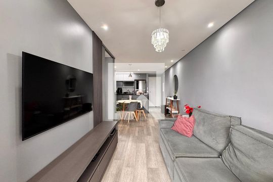 Sala de apartamento à venda com 2 quartos, 62m² em Paraíso, Santo André