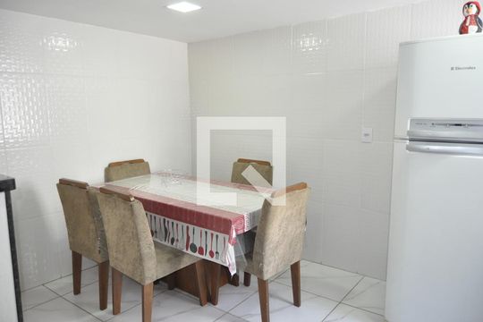 Cozinha de casa de condomínio à venda com 2 quartos, 145m² em Tanque, Rio de Janeiro