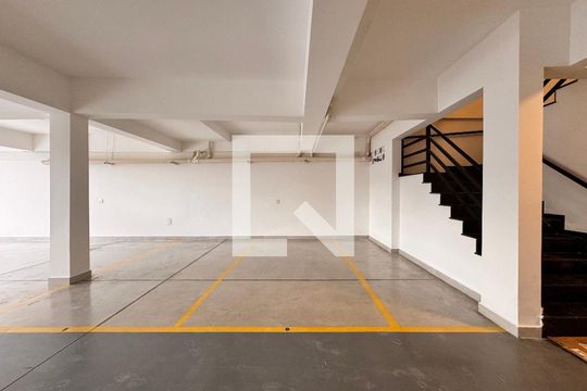 Garagem de apartamento à venda com 3 quartos, 143m² em Vila Alpina, Santo André