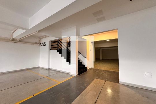 Garagem de apartamento à venda com 3 quartos, 143m² em Vila Alpina, Santo André