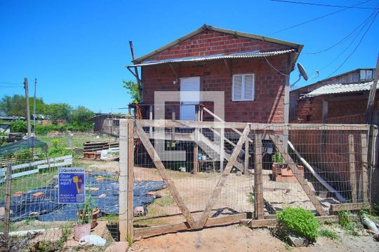 Fachada de casa para alugar com 2 quartos, 38m² em Santo Afonso, Novo Hamburgo