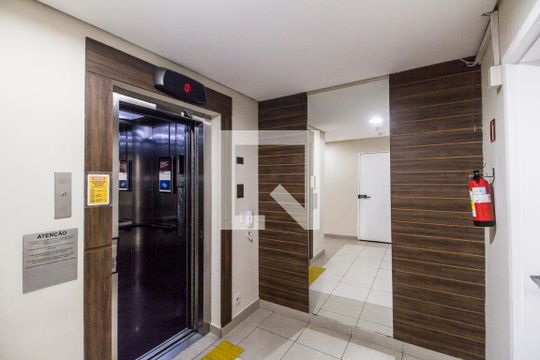 Área comum de apartamento à venda com 2 quartos, 83m² em Jardim Tupanci, Barueri