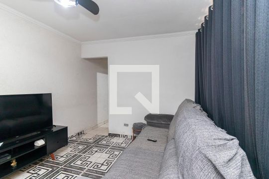 Sala de casa à venda com 4 quartos, 145m² em Jardim Marabá, São Paulo