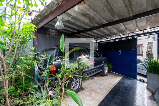 Garagem de casa à venda com 3 quartos, 218m² em Vila Paulista, São Paulo