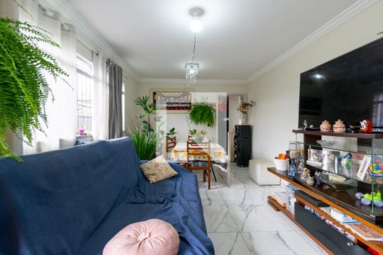 Sala de casa à venda com 3 quartos, 218m² em Vila Paulista, São Paulo