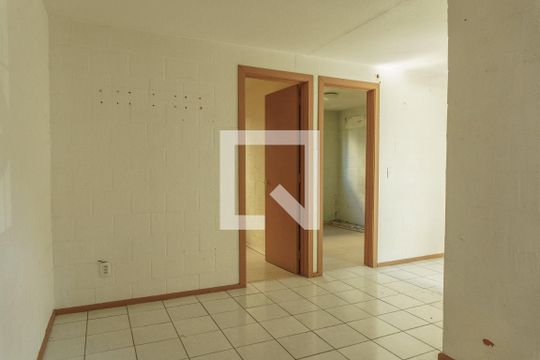 Sala de apartamento à venda com 2 quartos, 51m² em Rubem Berta, Porto Alegre
