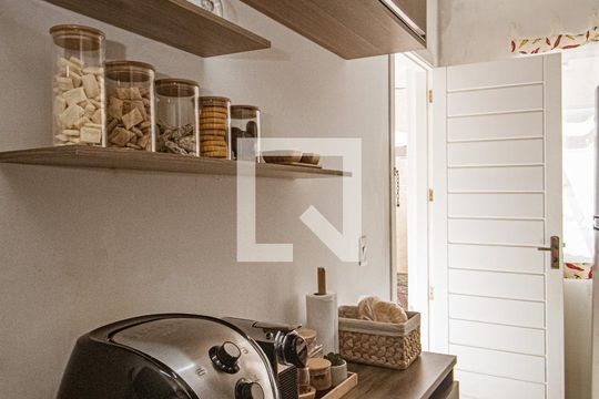 Cozinha de casa à venda com 1 quarto, 51m² em Restinga, Porto Alegre