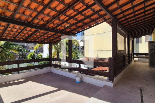 Varanda  de casa à venda com 4 quartos, 427m² em Recreio dos Bandeirantes, Rio de Janeiro