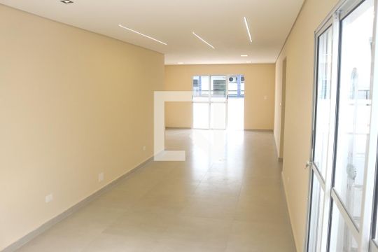 Casa para alugar com 4 quartos, 220m² em Barcelona, São Caetano do Sul