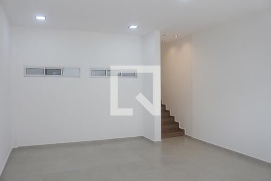 Garagem de casa para alugar com 4 quartos, 220m² em Barcelona, São Caetano do Sul
