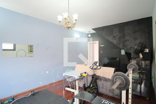 Sala de casa à venda com 4 quartos, 200m² em Vila Mafra, São Paulo