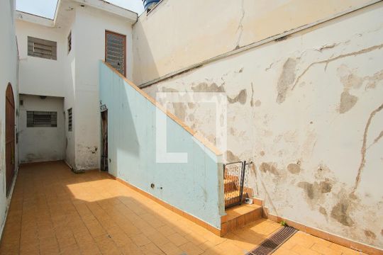 Quintal de casa à venda com 4 quartos, 200m² em Vila Mafra, São Paulo