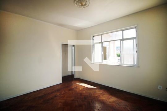 Apartamento para alugar com 2 quartos, 54m² em Ramos, Rio de Janeiro