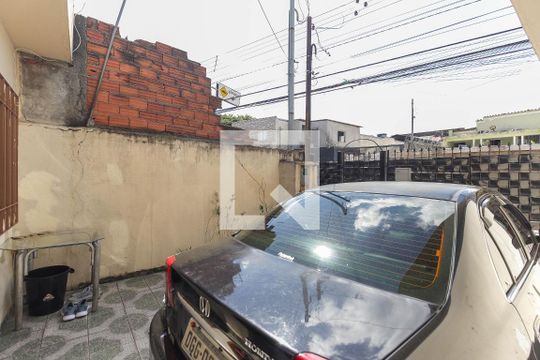 Garagem de casa à venda com 2 quartos, 160m² em Vila Danubio Azul, São Paulo