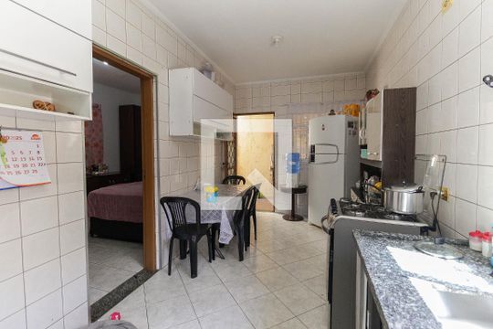 Cozinha de casa à venda com 2 quartos, 160m² em Vila Danubio Azul, São Paulo