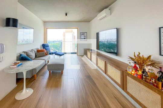 Apartamento para alugar com 2 quartos, 100m² em Pinheiros, São Paulo