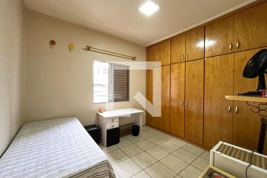 Quarto 2 de casa à venda com 2 quartos, 143m² em Mirandópolis, São Paulo