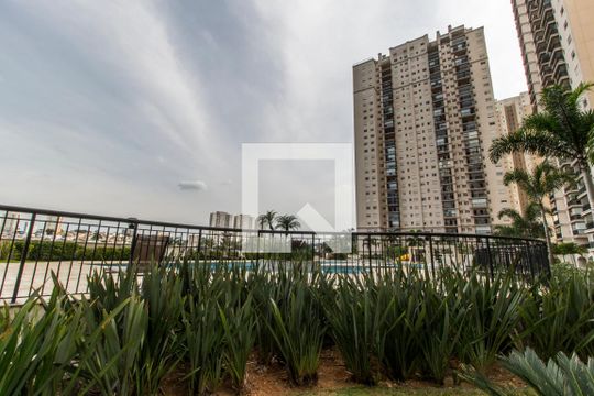 Área comum de apartamento à venda com 3 quartos, 94m² em Jardim Tupanci, Barueri