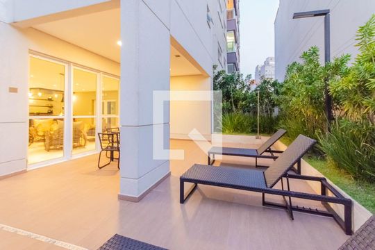 Área comum de apartamento para alugar com 1 quarto, 55m² em Liberdade, São Paulo