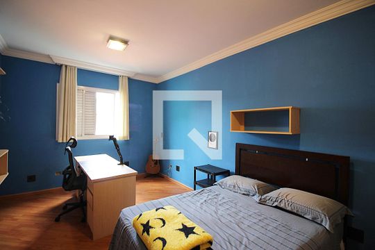 Quarto 3 de casa à venda com 4 quartos, 302m² em Jardim do Mar, São Bernardo do Campo