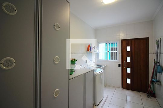 Área de Serviço de casa à venda com 4 quartos, 302m² em Jardim do Mar, São Bernardo do Campo