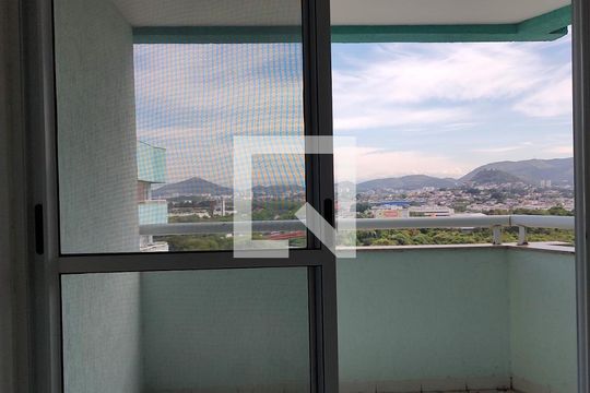 Varanda  de apartamento à venda com 2 quartos, 77m² em Barra da Tijuca, Rio de Janeiro