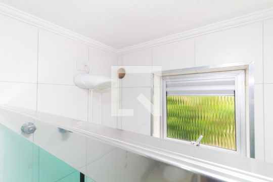 Banheiro  de apartamento à venda com 3 quartos, 84m² em Cambuci, São Paulo