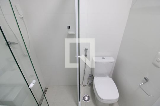 Banheiro de apartamento para alugar com 1 quarto, 22m² em Santana, São Paulo