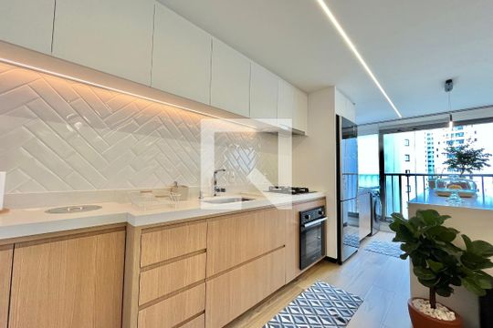 Cozinha de apartamento à venda com 2 quartos, 57m² em Chácara Inglesa, São Paulo