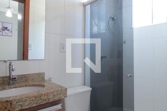 Banheiro da Suite 2 de apartamento para alugar com 3 quartos, 180m² em São João Batista, Belo Horizonte
