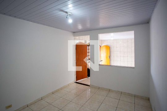 Casa para alugar com 2 quartos, 90m² em Campanário, Diadema