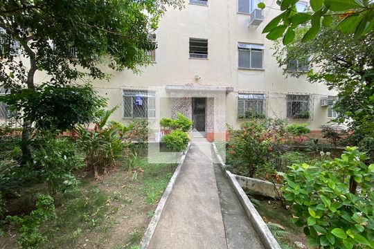 Área comum de apartamento à venda com 3 quartos, 68m² em Inhaúma, Rio de Janeiro