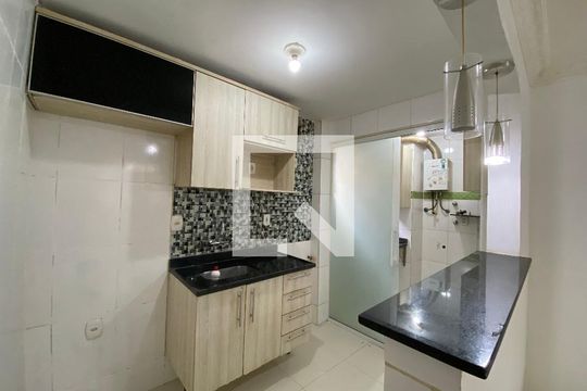 Cozinha de apartamento à venda com 3 quartos, 68m² em Inhaúma, Rio de Janeiro
