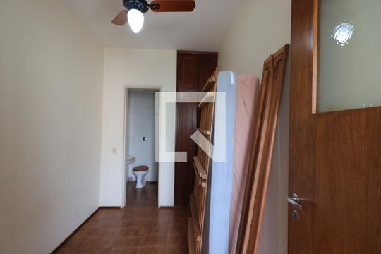 Quarto de Serviço de apartamento para alugar com 2 quartos, 80m² em Centro, Ribeirão Preto