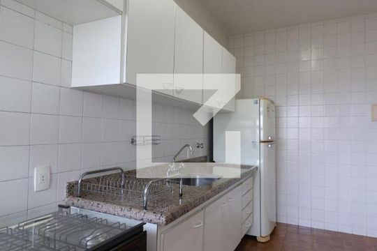 Cozinha de apartamento para alugar com 2 quartos, 80m² em Centro, Ribeirão Preto