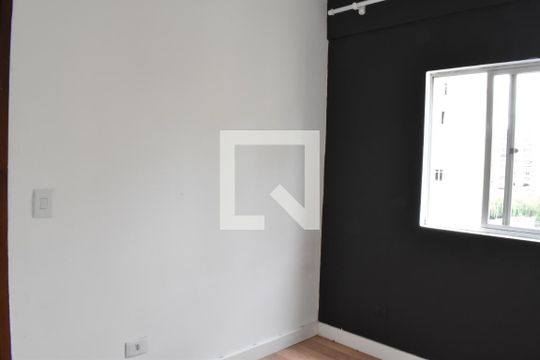Quarto 1 de apartamento para alugar com 1 quarto, 33m² em Centro, Curitiba