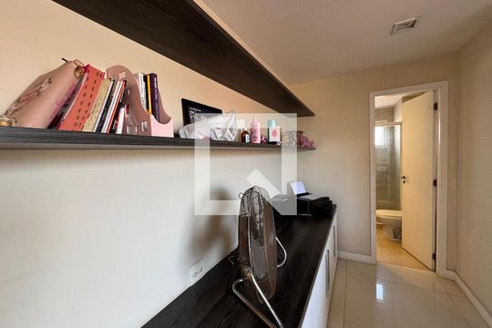 Suíte 1 de apartamento à venda com 4 quartos, 357m² em Barra da Tijuca, Rio de Janeiro