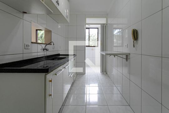 Cozinha de apartamento para alugar com 3 quartos, 68m² em Alto Ipiranga, Mogi das Cruzes