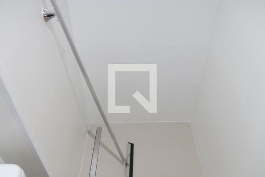 Banheiro de Serviço de apartamento para alugar com 2 quartos, 185m² em Setor Oeste, Goiânia
