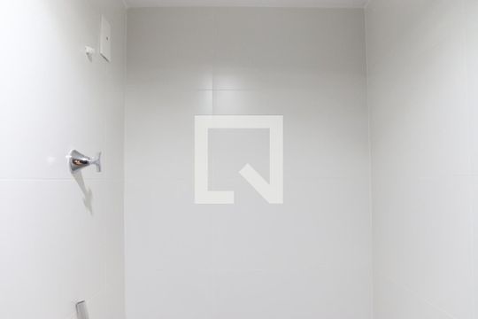 Banheiro de Serviço de apartamento para alugar com 2 quartos, 185m² em Setor Oeste, Goiânia