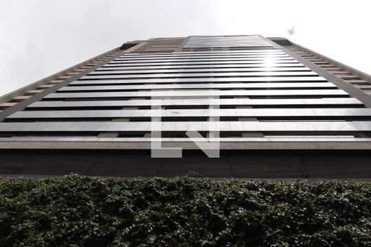 Fachada de apartamento para alugar com 2 quartos, 185m² em Setor Oeste, Goiânia