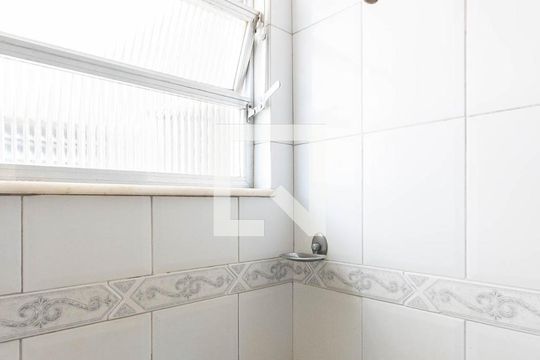 Banheiro de apartamento para alugar com 3 quartos, 90m² em Vila Isabel, Rio de Janeiro